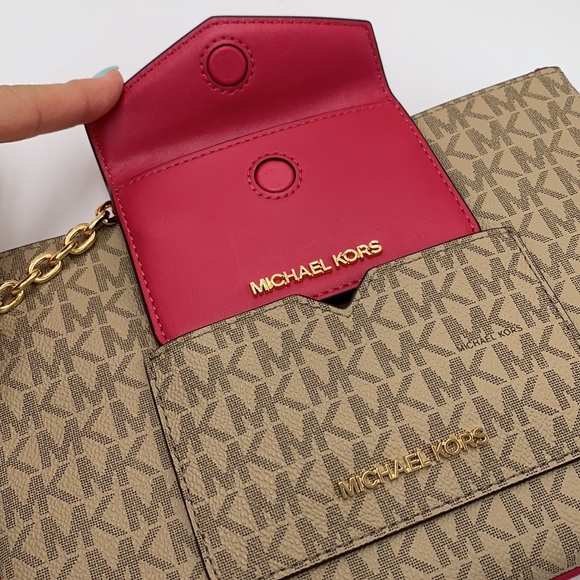 Michael Kors Jet Set LG 2 in 1 card case wristlet Wallet CARMINE PINK SIGNATURE - Picture 8 of 15